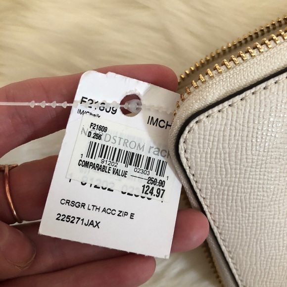 Wallet - Picture 8 of 8